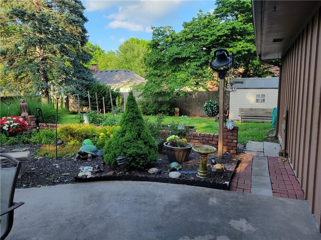 7605 Evanston Avenue — photo 50