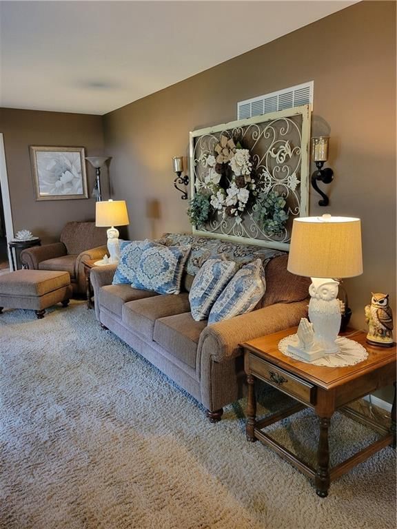 7605 Evanston Avenue — photo 9