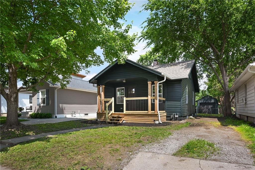 1220 E 24th Avenue — photo 3