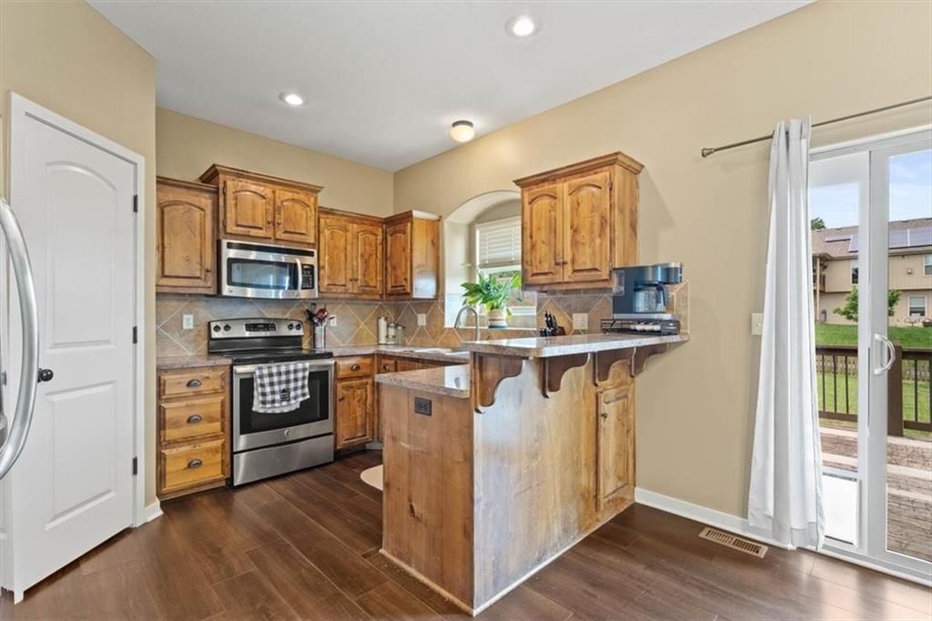 5016 N Wheeling Avenue — photo 6