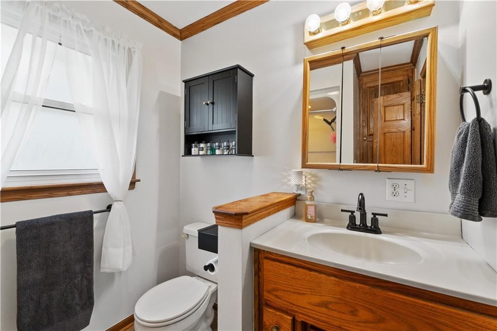 1101 E Maple Street — photo 45