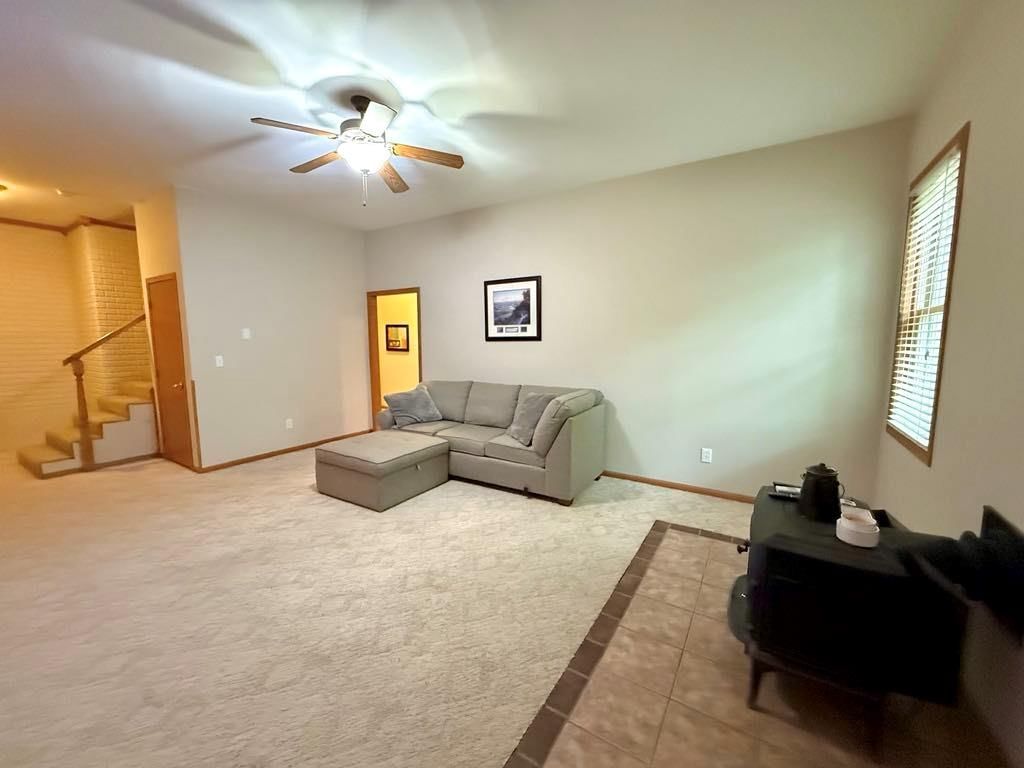 27423 NORTHRIDGE Drive — photo 24