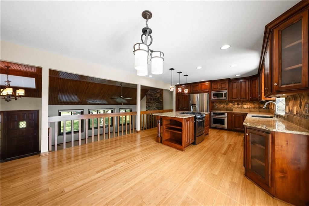19733 Birch Street — photo 12