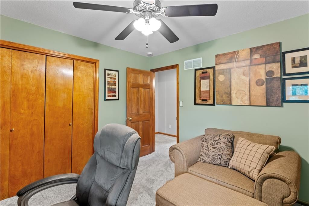 1710 Sunset Drive — photo 33