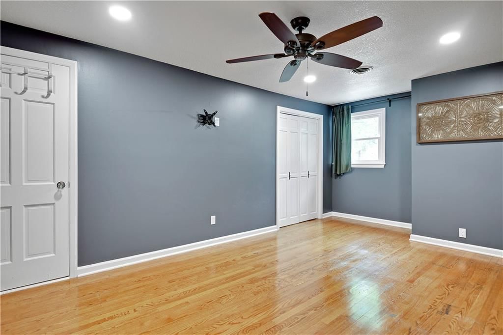 3200 NW 51ST Terrace — photo 35