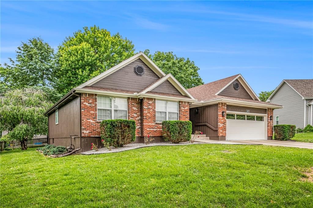 2409 NE CEDAR CREEK Court — photo 3