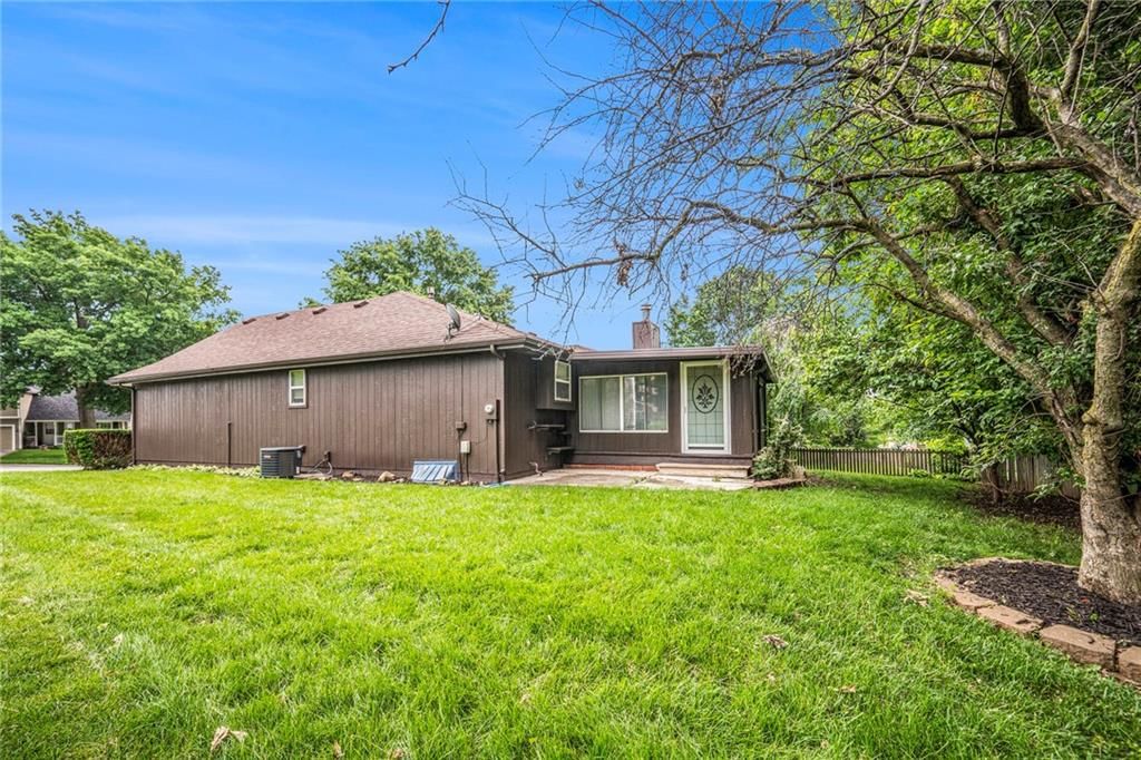 2409 NE CEDAR CREEK Court — photo 28