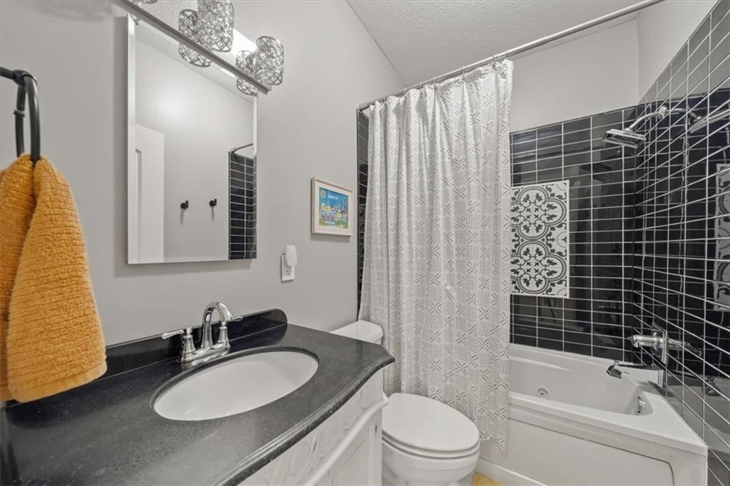 128 W Sea Avenue — photo 19