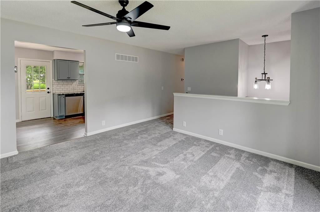 113 SE 250 Road — photo 8