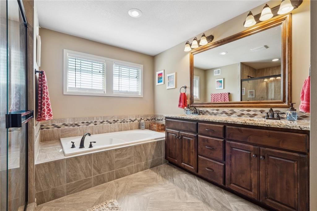 1316 NE COUNTRY Lane — photo 27