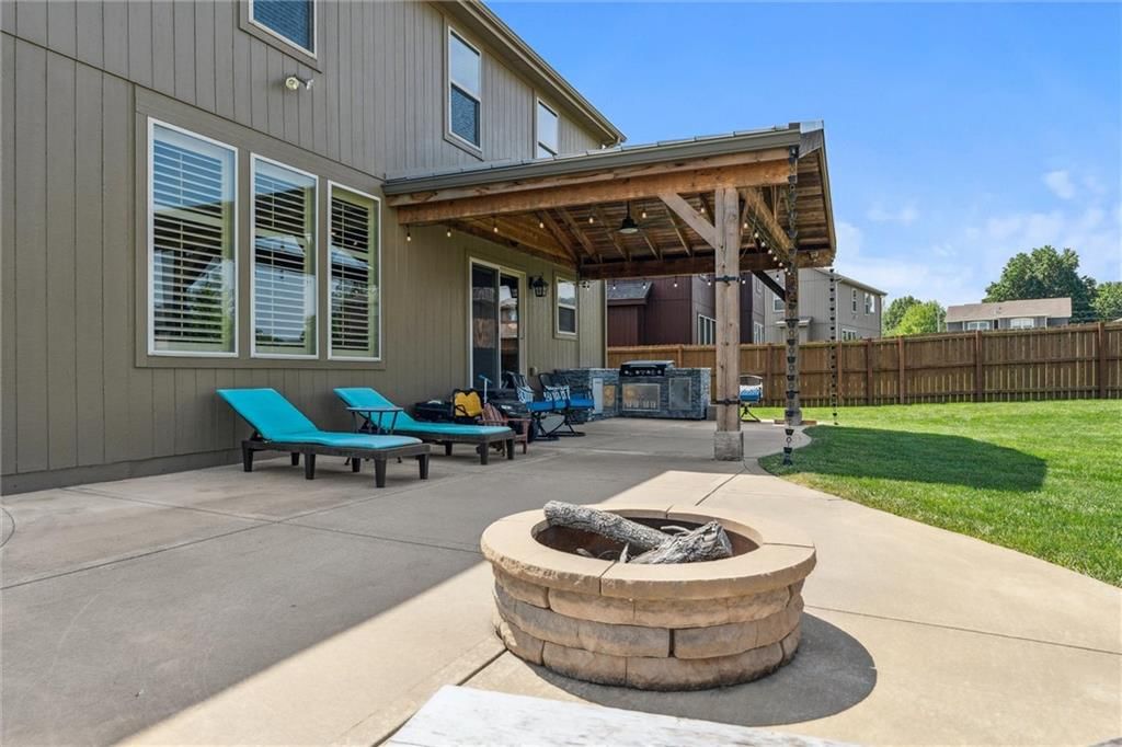 1316 NE COUNTRY Lane — photo 35