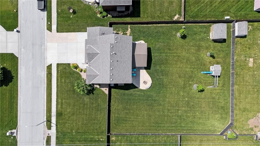 1316 NE COUNTRY Lane — photo 45