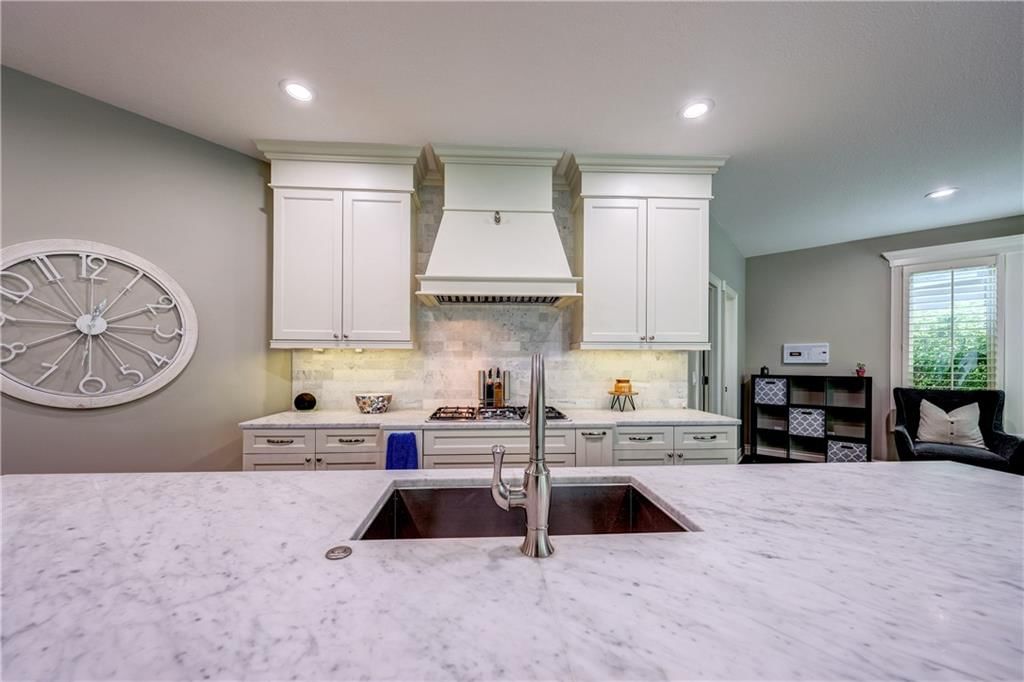 14911 Outlook Lane — photo 9