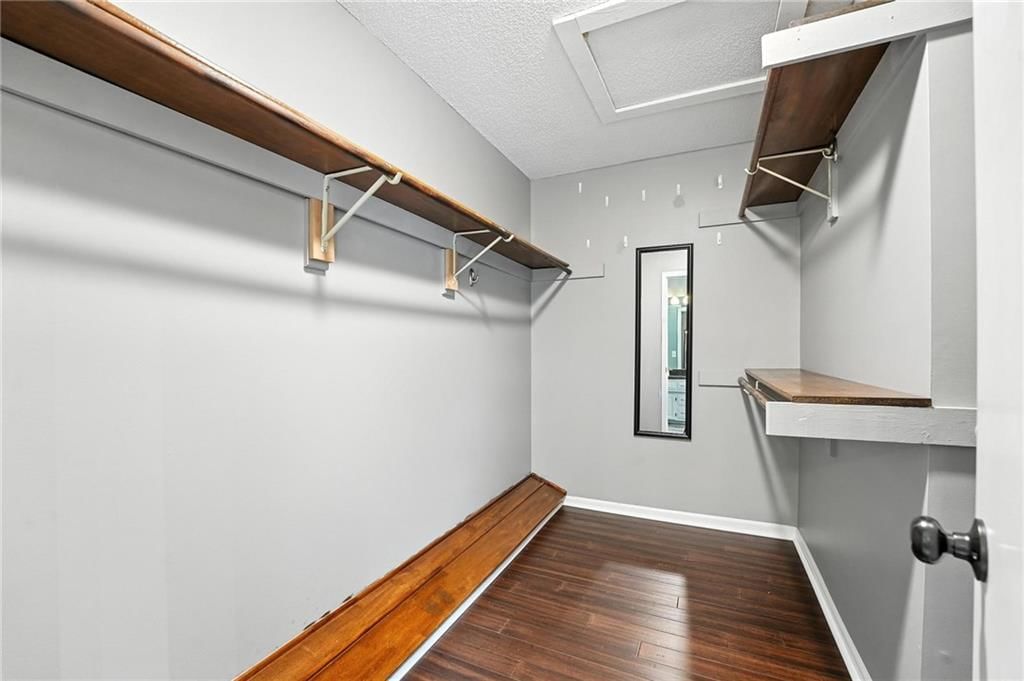 3437 N Wabash Avenue — photo 20