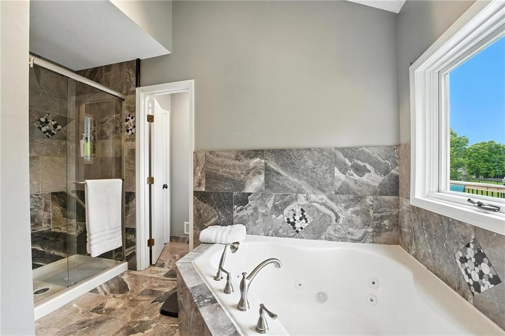 3437 N Wabash Avenue — photo 24