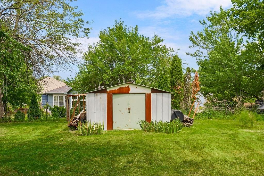 1310 N Leeview Circle — photo 32