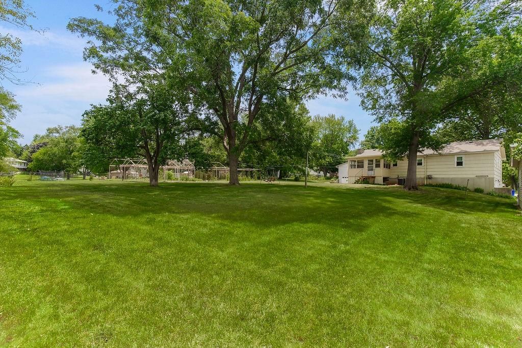 1310 N Leeview Circle — photo 33