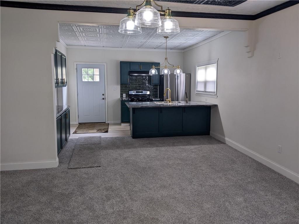203 W 4th Street — photo 18