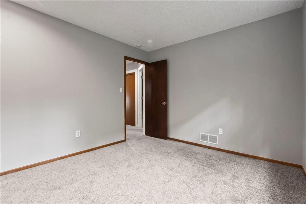 113 SE Shamrock Lane — photo 16
