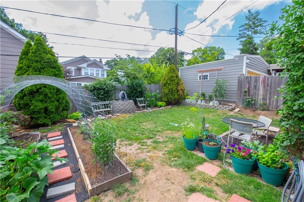 4930 Holly Street — photo 33