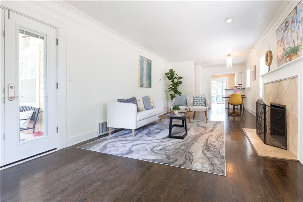 4930 Holly Street — photo 10