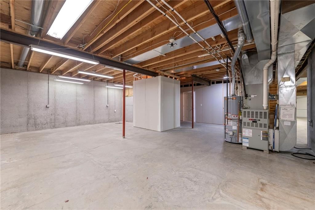 15890 Woodend Road — photo 46
