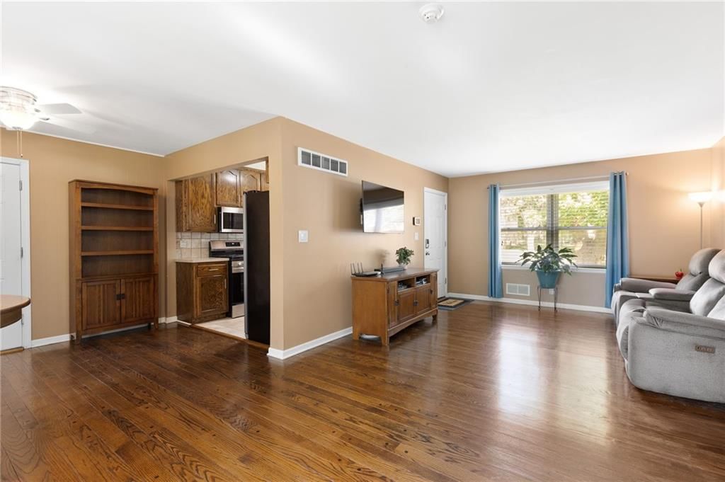 9624 Kessler Street — photo 8