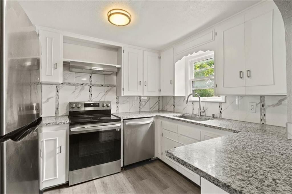 13623 W 95th Street — photo 11