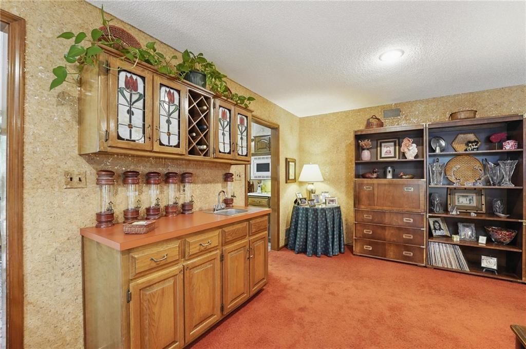 8206 Parkhill Circle — photo 9