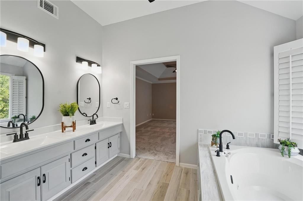 5112 NW 58th Street — photo 27