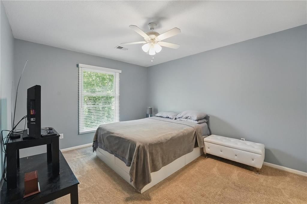 5112 NW 58th Street — photo 32