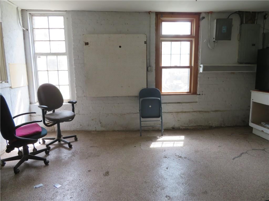 100 9th Street — photo 4