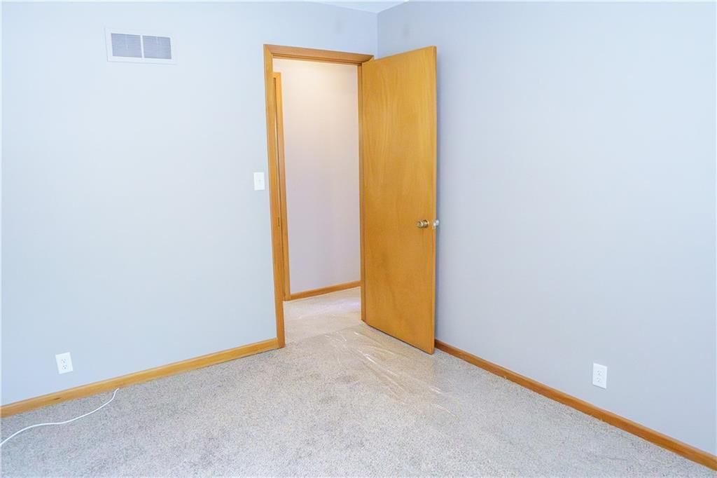 3509 S Leslie Avenue — photo 28