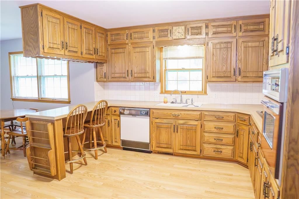 3509 S Leslie Avenue — photo 4
