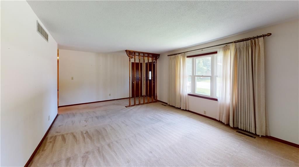 1212 N Olive Street — photo 3