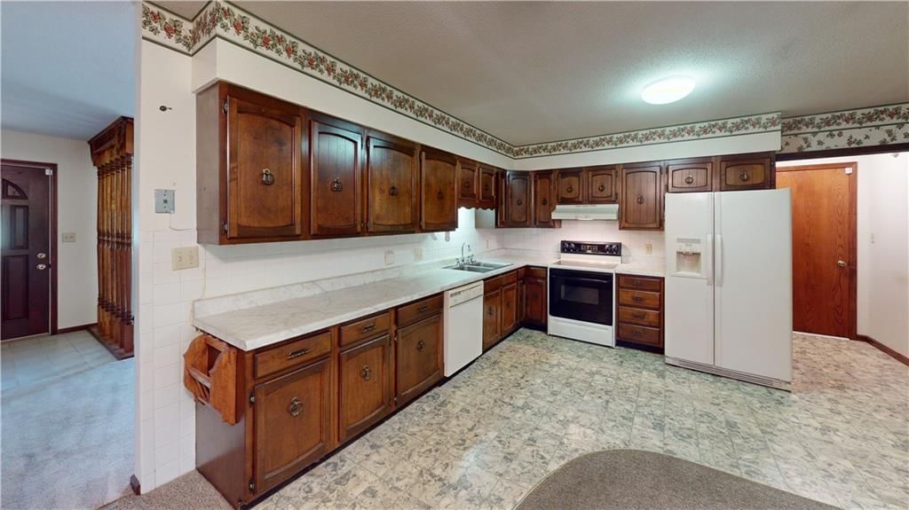 1212 N Olive Street — photo 4