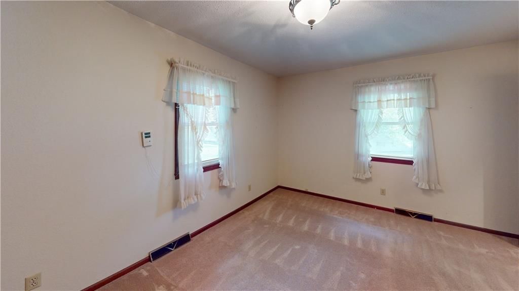 1212 N Olive Street — photo 7