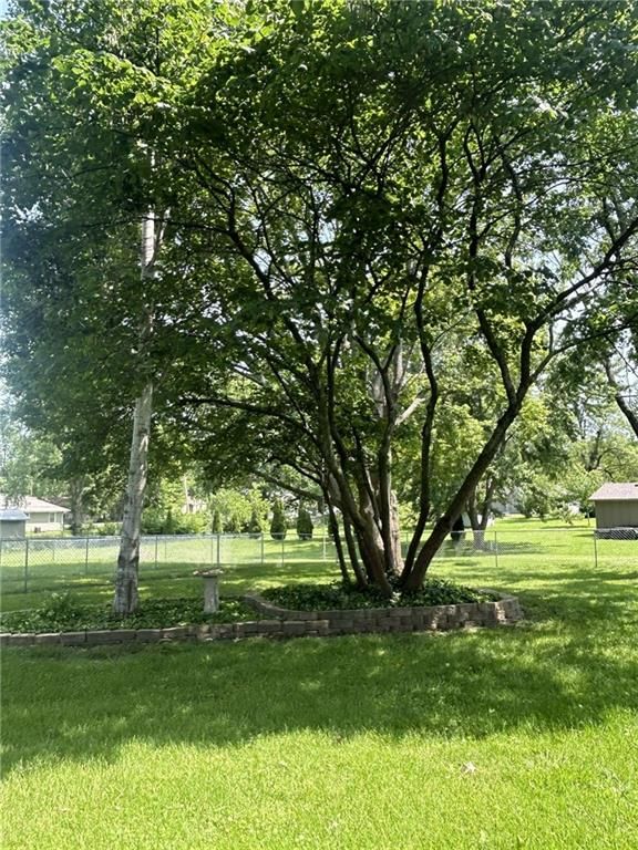 241 E South Street — photo 38