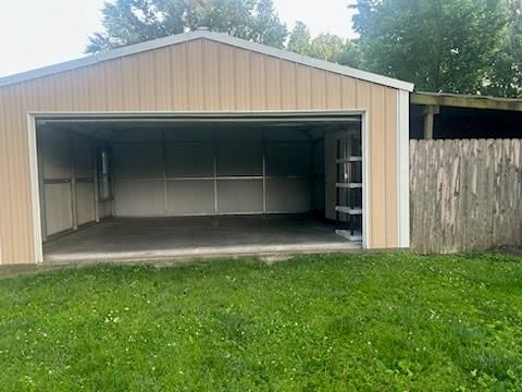 241 E South Street — photo 44