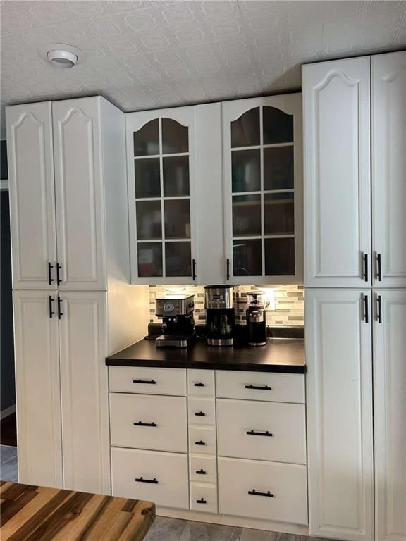 241 E South Street — photo 10