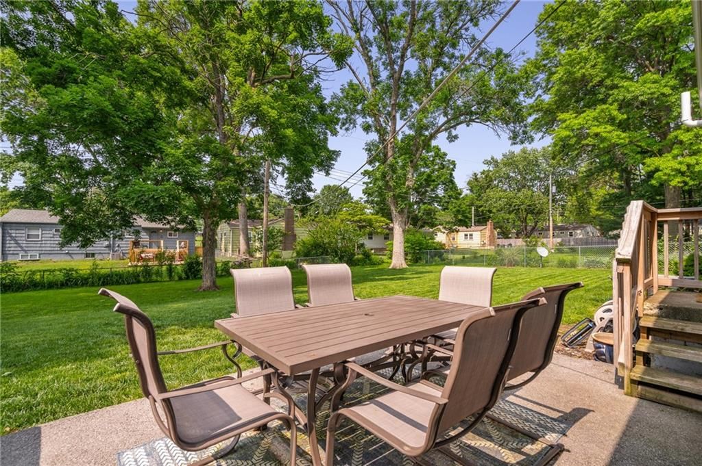 7135 Conser Street — photo 24