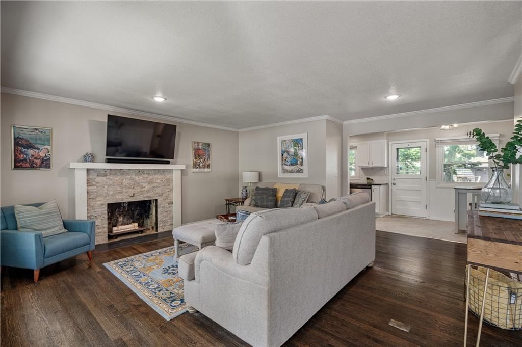 7135 Conser Street — photo 4