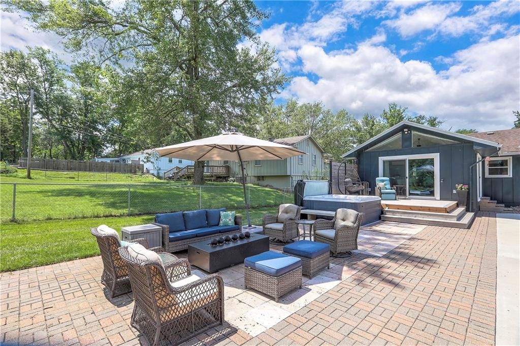 6735 NW Hilldale Drive — photo 35