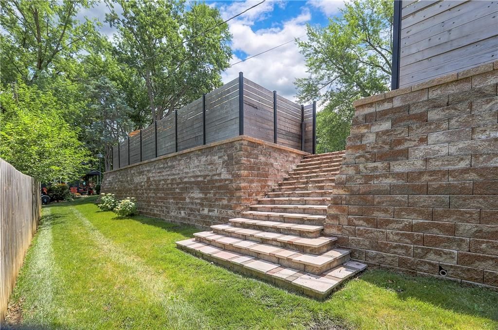 6735 NW Hilldale Drive — photo 37