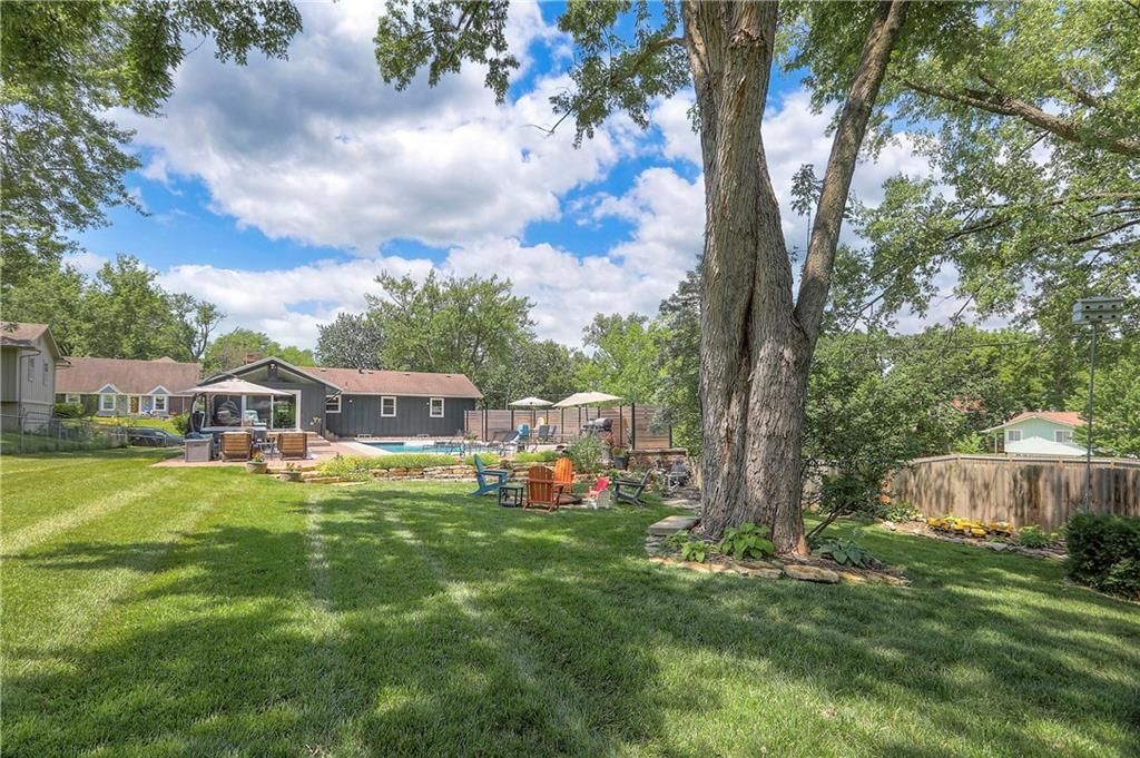 6735 NW Hilldale Drive — photo 41