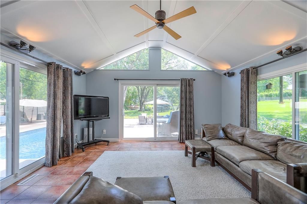 6735 NW Hilldale Drive — photo 6