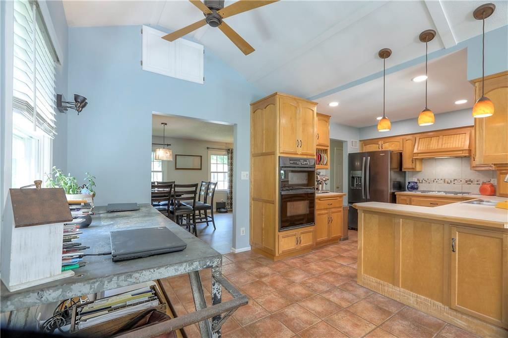 6735 NW Hilldale Drive — photo 10