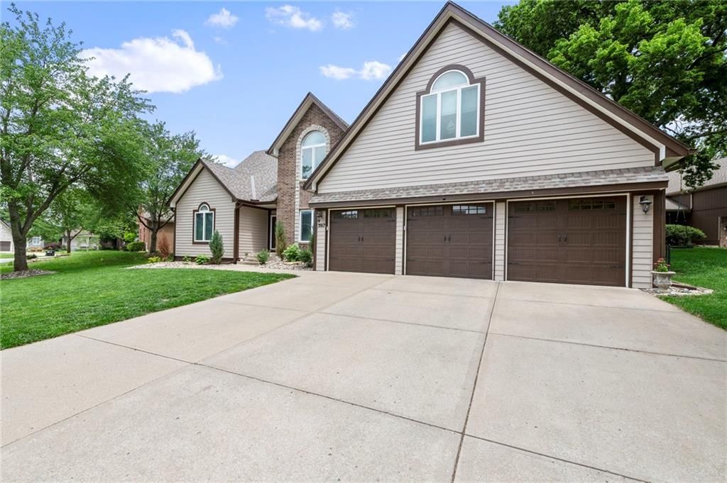 3917 SW Windjammer Court — photo 2