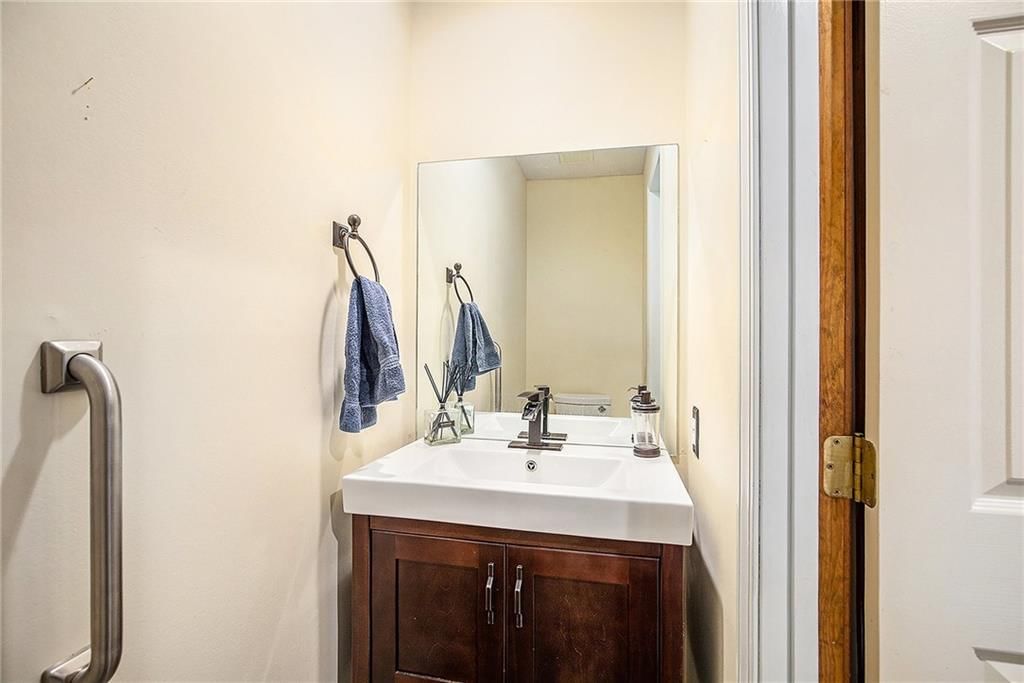 2409 NE 73rd Terrace — photo 15