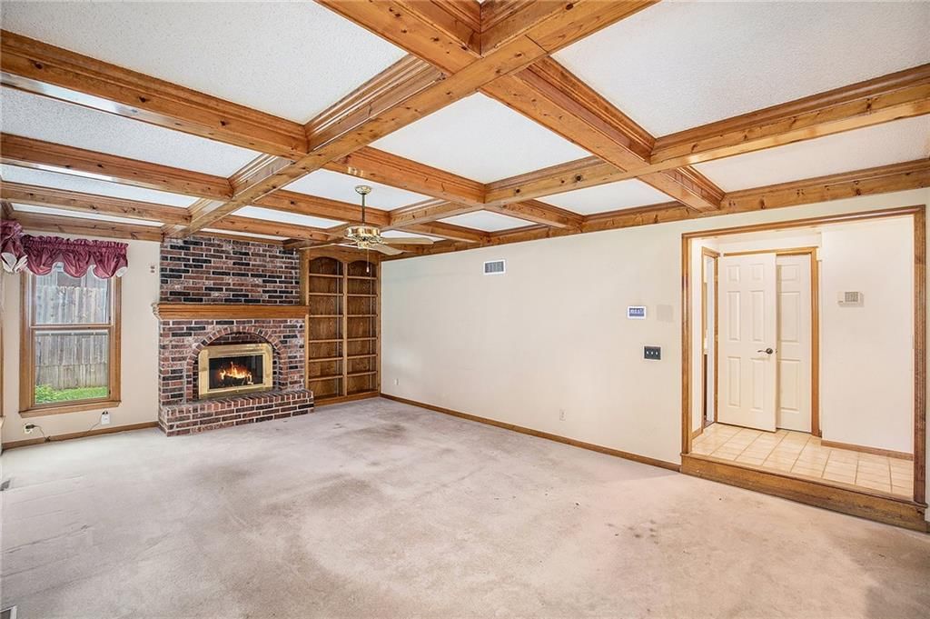 2409 NE 73rd Terrace — photo 3